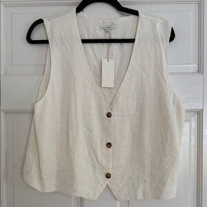 Z Supply Cream Sleeveless Linen-Blend Button Front Vest